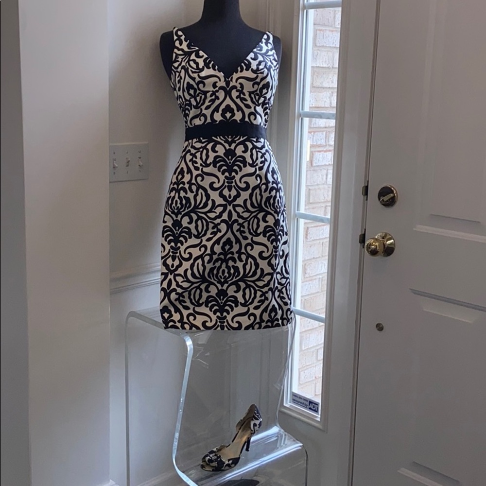 Milly Dress - Picture 1 of 8